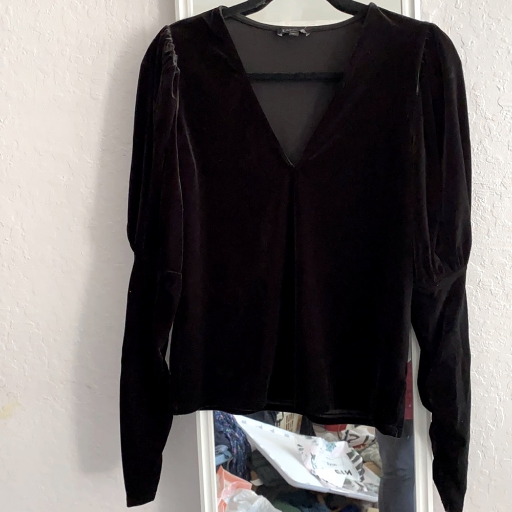 Express Black Velvet Balloon Ruched Sleeve Top. Small. V-neck.
